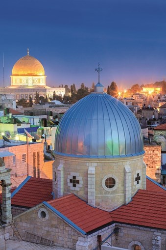 Monte do templo (ao fundo), na cidade velha de Jerusalém, é um local sagrado para o judeus, cristãos e muçulmanos