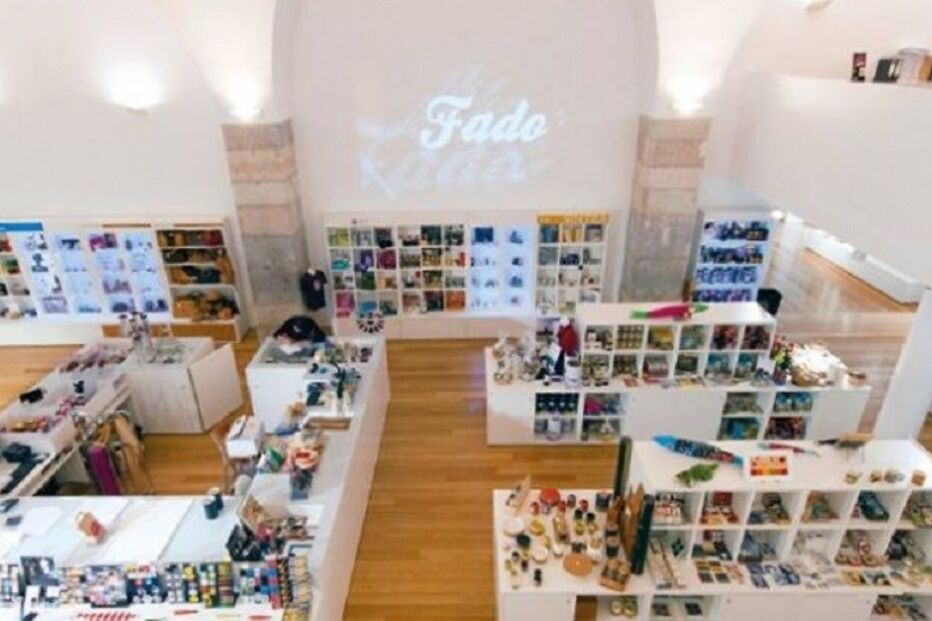 04-11-2016_18_07_54 fado.jpg