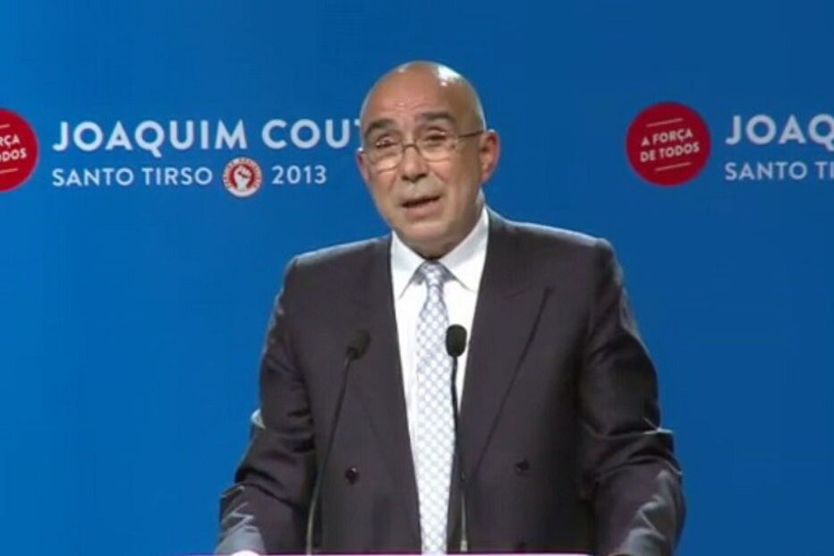 Joaquim Couto, Câmara de Santo Tirso, Ryanair, Sá Carneiro, Ponta Delgada, Açores, aviação, expulsão, avião