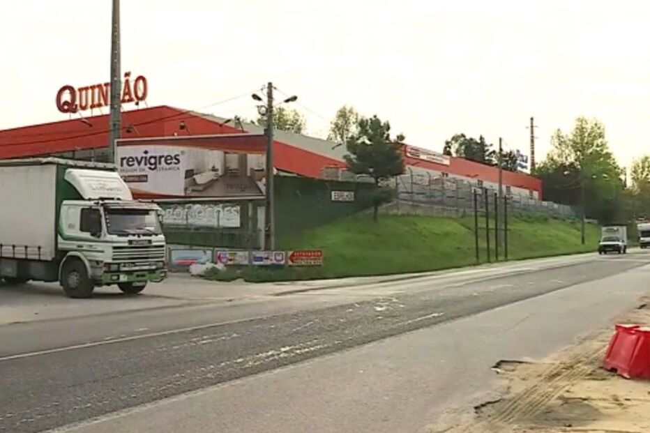 Estrada Nacional 378, Fernão Ferro, Seixal, Bombeiros do Seixal, GNR, condutor, ciclista, fuga, acidente, morto