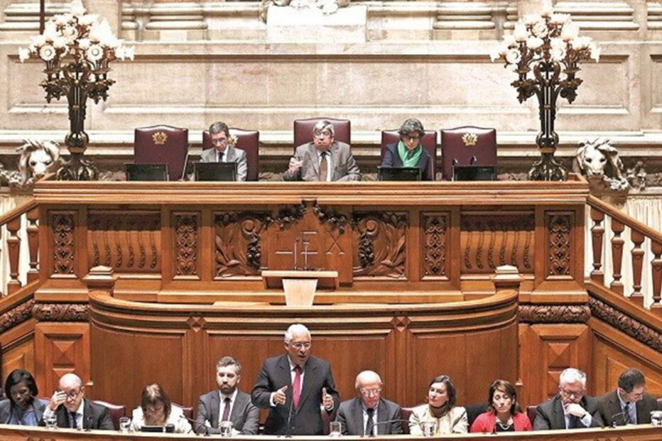 PSD, PS, BE, PCP, Os Verdes, Pessoas Animais, Acordo de Paris, Estados Unidos, Pedro Soares, Bloco de Esquerda, Berta Cabral, Maria da Luz Rosinha, Ana Virgínia Pereira, José Luís Ferreira, André Silva, delegação da Assembleia da República, Marraquexe, presidente da Comissão Parlamentar de Ambiente, deputado do Bloco de Esquerda, Portugal, Donald Trump, Paris, Acordo de Partis, Casa Branca, Washington, Congresso, Senado dos Estados Unidos, política, partidos e movimentos