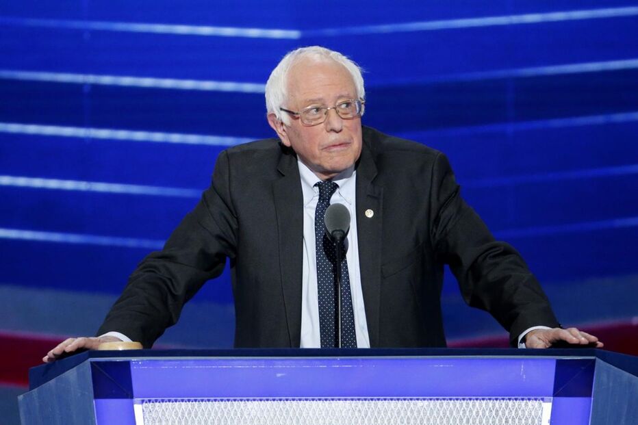 Bernie Sanders, Donald Trump, senador do Vermont, BBC Radio, Estados Unidos, Portland, Oregon, Torre Trump, Nova Iorque, Hillary Clinton, Partido Democrata, Wall Street, América, política, eleições