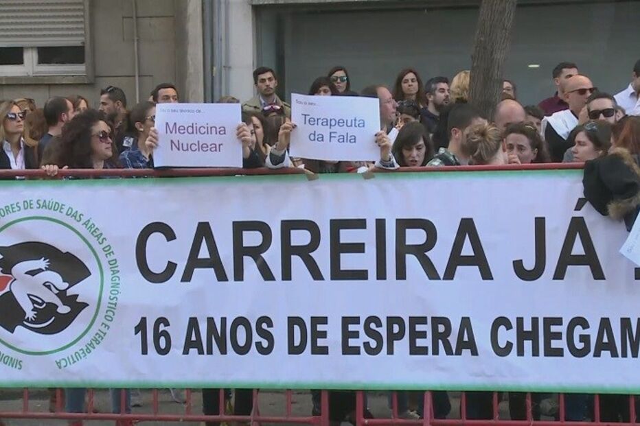Ministério da Saúde, Lisboa, Sindicato Nacional dos Técnicos Superiores, Terapêutica, Almerindo Rego, PCP, Carla Cruz, Governo, Serviço Nacional de Saúde, SNS, saúde, profissionais de saúde, sindicatos da saúde, trabalho