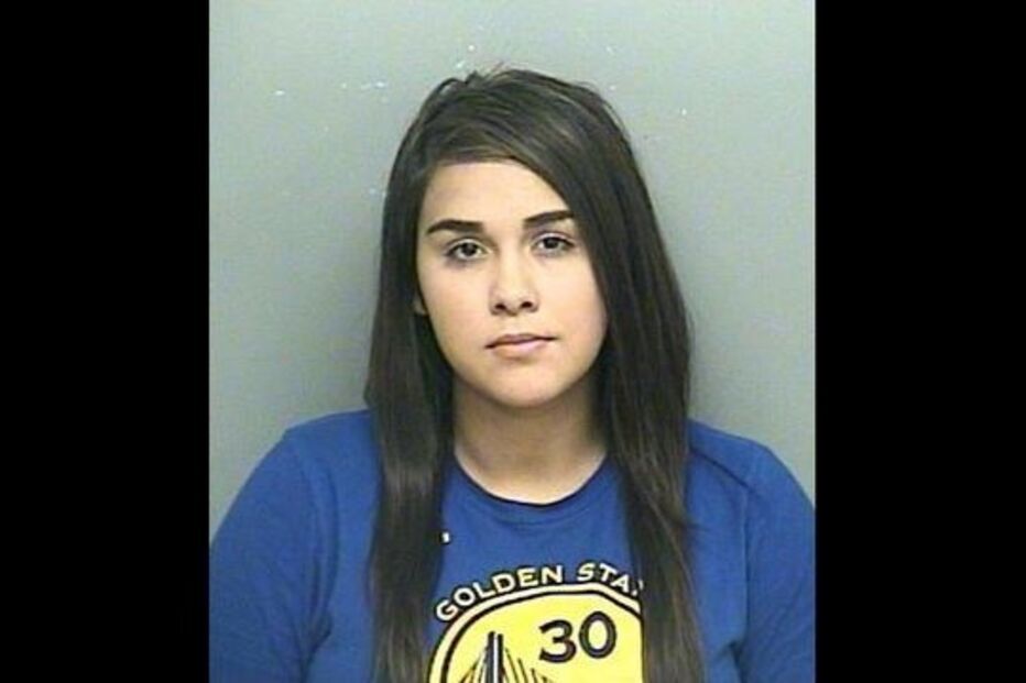 17-11-2016_09_24_34 Alexandria Vera mug_1464797852368_6604409_ver1.0_640_360.JPG