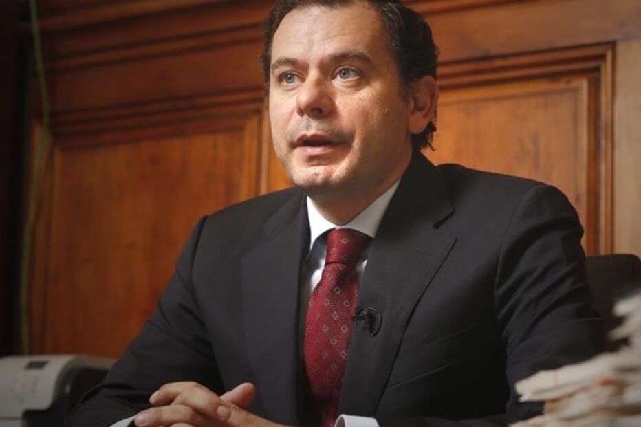 PSD, Governo, Caixa, Luís Montenegro, António Lobo Xavier, António Domingues, Orçamento do Estado, CGD, Conselho de Administração da CGD, Tribunal Constitucional, economia, negócios e finanças, política, partidos e movimentos