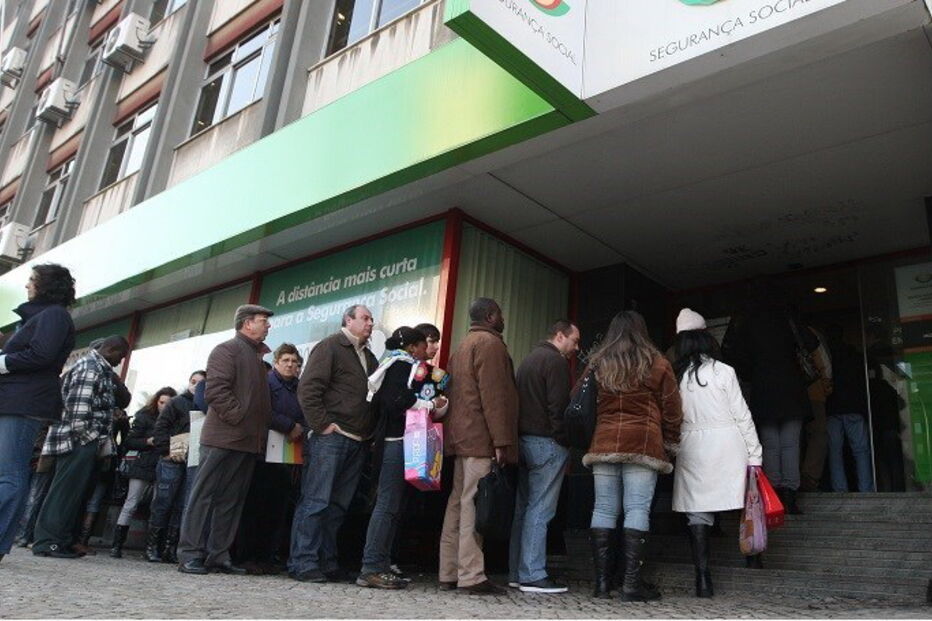 secretária de Estado da Segurança Social, Segurança Social, call center, Castelo Branco, Cláudia Joaquim, I Feira Económica Social, Governo, Pedro Passos Coelho, Via Segurança Social, ministro da Solidariedade e Segurança, Pedro Mota Soares, questões sociais, trabalho, salários e pensões, assistência social, política