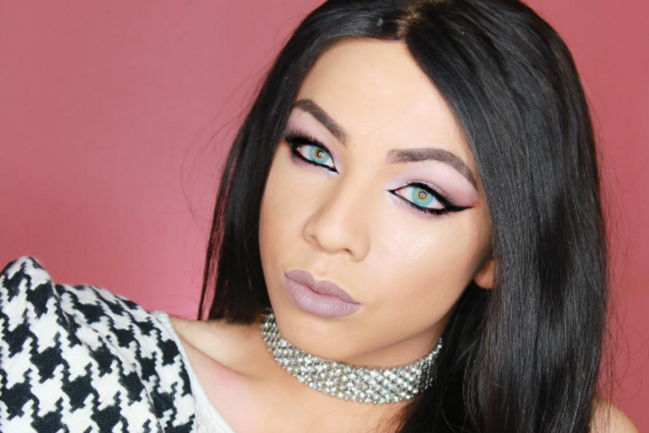 jovem, travesti, doença, síndroma rara, EUA, maquilhagem, Matthew Tronconi, Joanne Tronconi