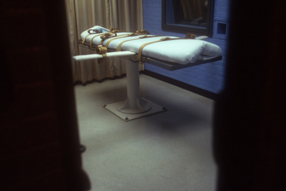 Supremo Tribunal do Paquistão, Asif Saeed Khosa, Mohamed Ishtiaq, Mazhar Farroq, Alto Tribunal de Lahore, Paquistão, crime, lei e justiça, punição / sentença, justiça e direitos