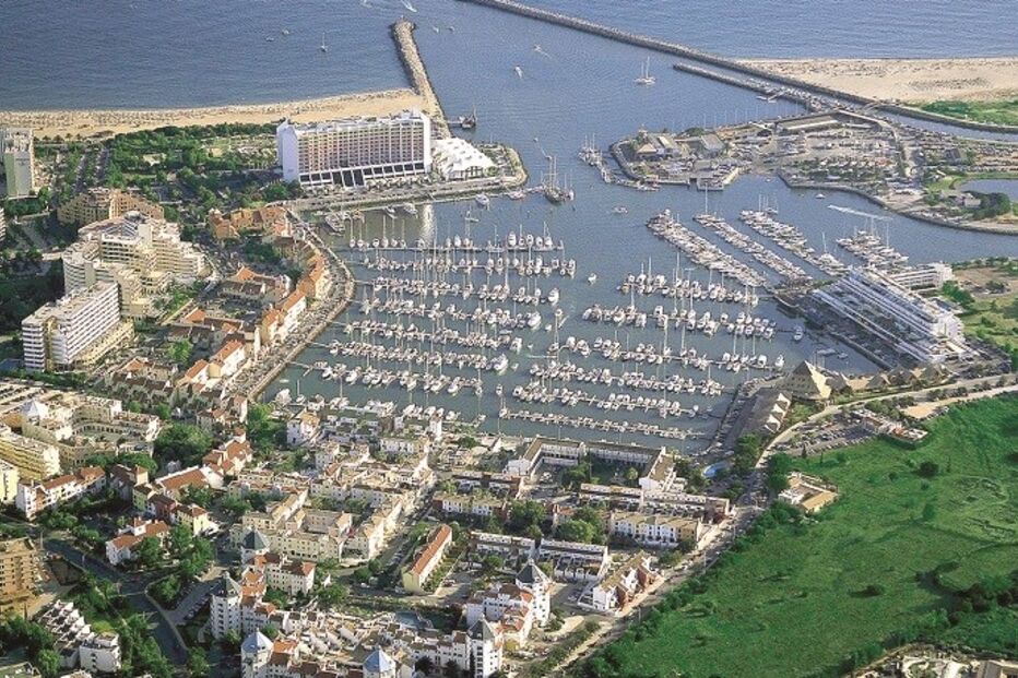 Loulé, Coimbra, Vítor Aleixo, Cascais, Guimarães, Águeda, Lousã, Pombal