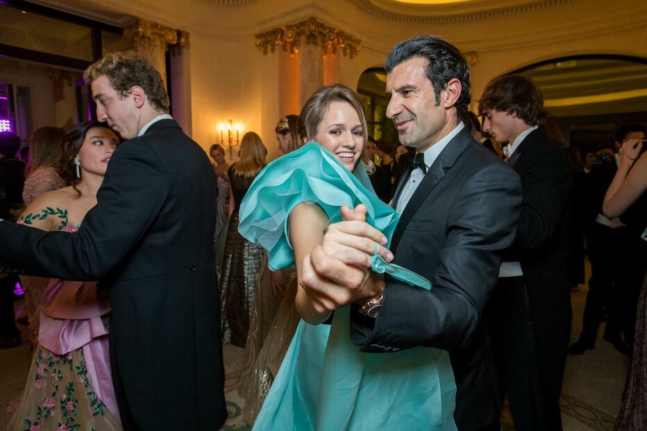 28-11-2016_10_00_52 le-bal-des-debutantes-2016-photo-13.jpg