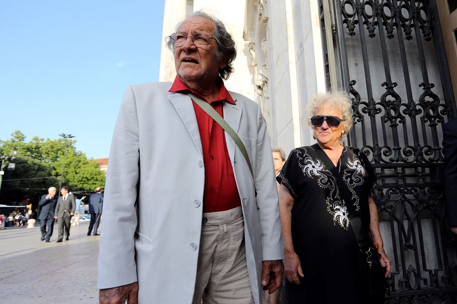 Carlos Santos, Hospital de Faro, RTP, questões sociais, morte, Bem-Vindos a Beirais