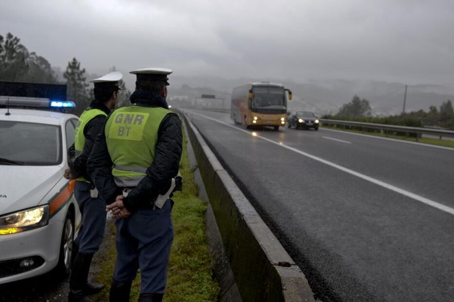 GNR, patrulha, suspeitos