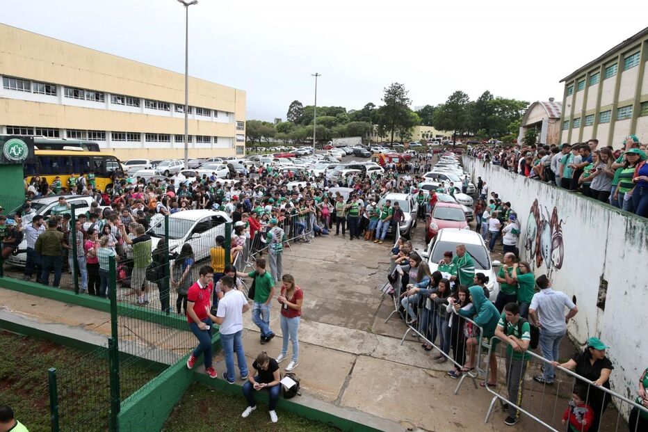 jogadores, adeptos, chapecoense