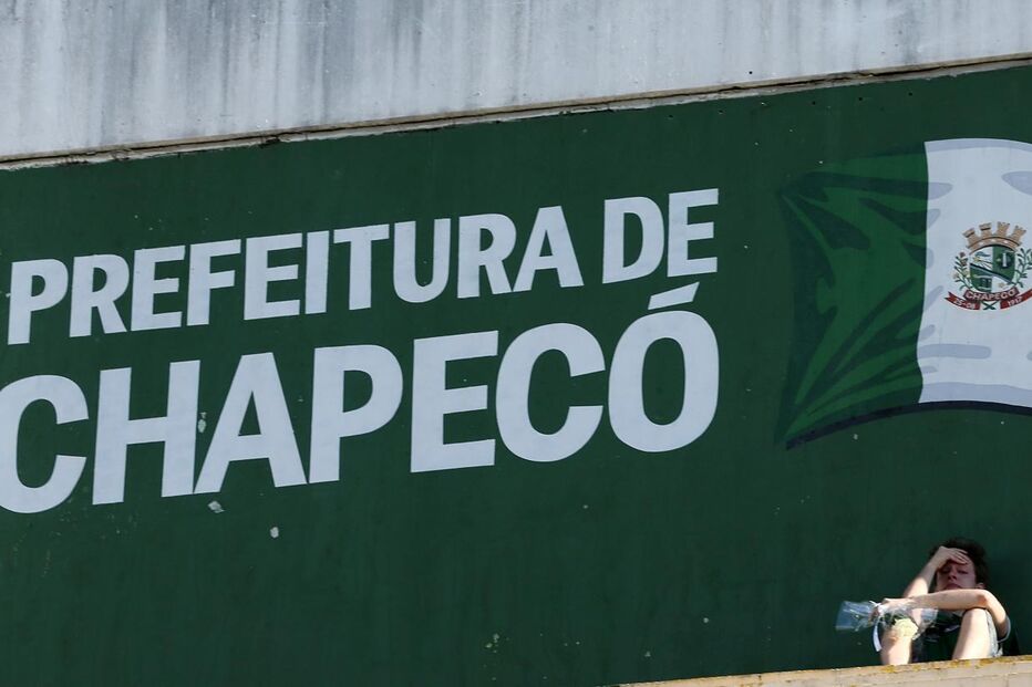 Chapecó, Brasil, Carla Vilembrini, Santo António, Santa Catarina, Argentina, Arena Condá, Cecilio Hans, Medellín, Colômbia, Chapecoense, Taça, Atletico Nacional, Lisboa, economia, negócios e finanças, transportes