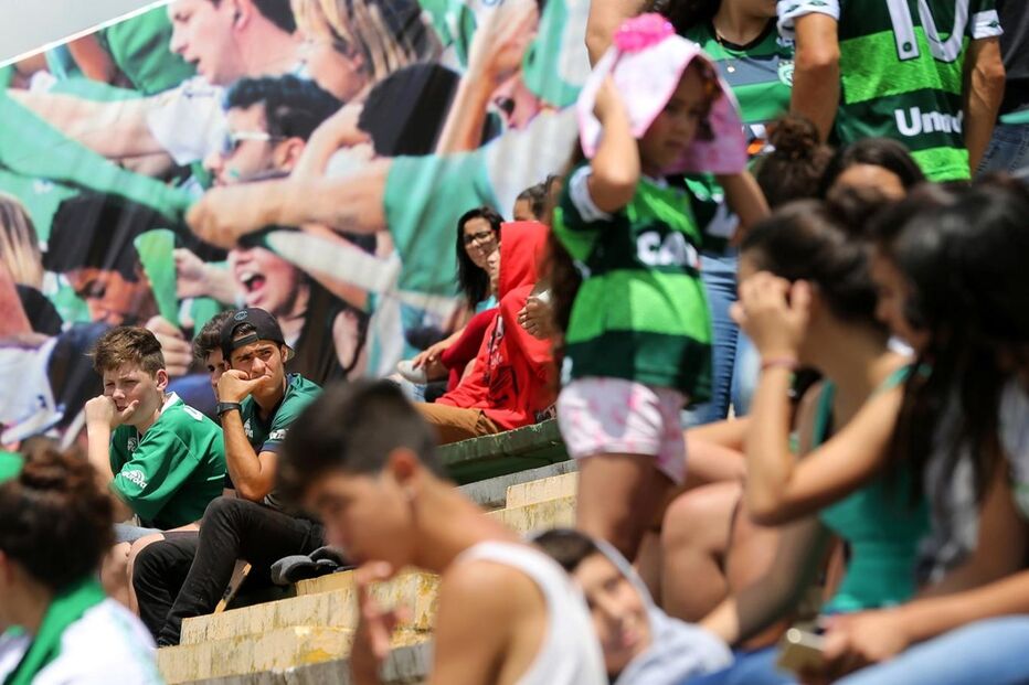 Chapecó, Brasil, Carla Vilembrini, Santo António, Santa Catarina, Argentina, Arena Condá, Cecilio Hans, Medellín, Colômbia, Chapecoense, Taça, Atletico Nacional, Lisboa, economia, negócios e finanças, transportes