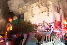 Incêndio mortal em festa num armazém dos EUA