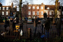 Fãs prestam homenagem a George Michael