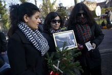 Fãs prestam homenagem a George Michael