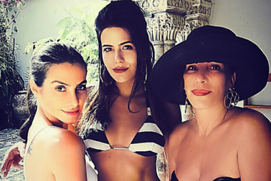 Gloria Pires, Cleo Pires, redes sociais, boa forma, instagram, foto, biquíni