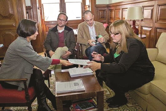 população, maus cheiros, casqueira, odores, nauseabundos, fábrica, revolta, s. joão da madeira