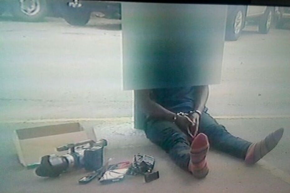 Leonel, empregado, vítima