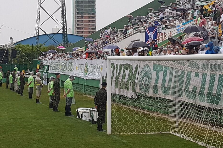 03-12-2016_11_55_36 CyvkYAUWQAAmdmo.jpg