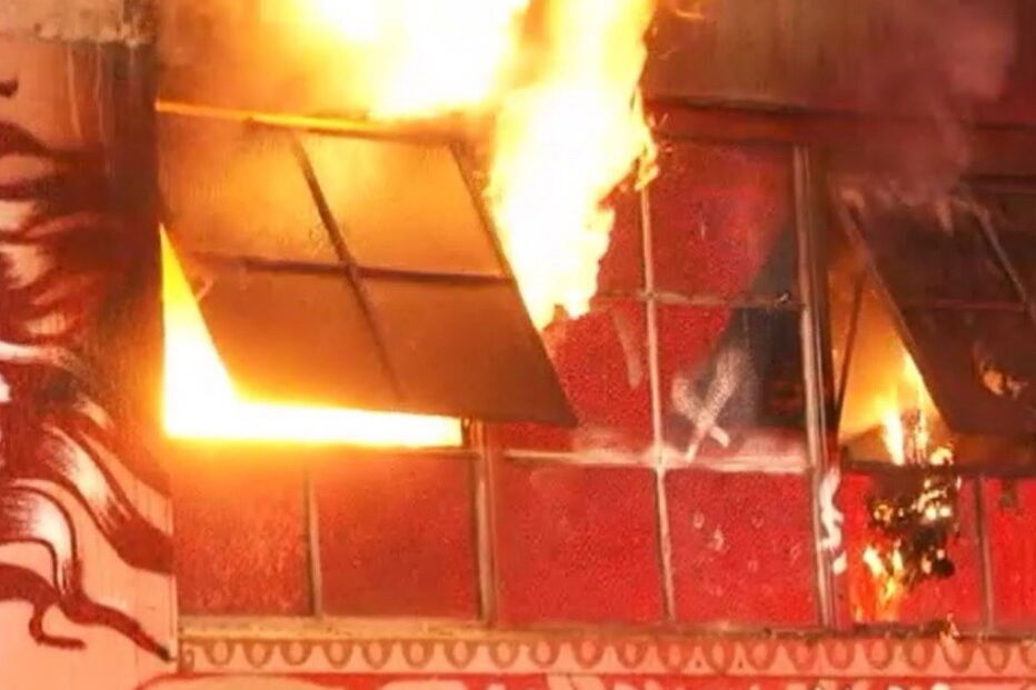 Incêndio mortal em festa num armazém dos EUA