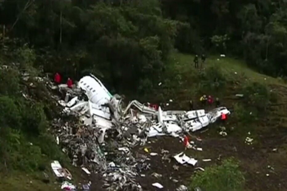 Bolívia, funcionária, aeroporto, Ministério Público, LaMia, Colômbia, La Razón, economia, negócios e finanças, transportes