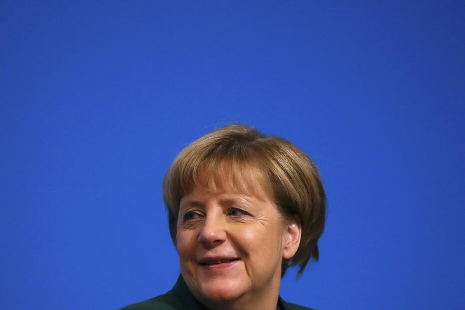 07-12-2016_12_39_55 merkel.jpg