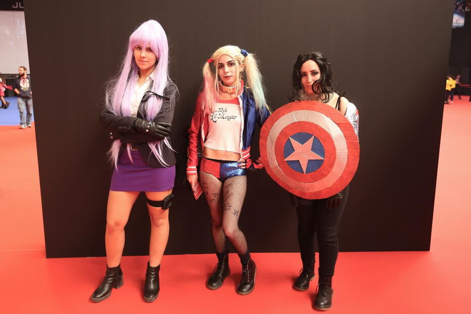 Fãs enchem Exponor no primeiro dia da Comic Con