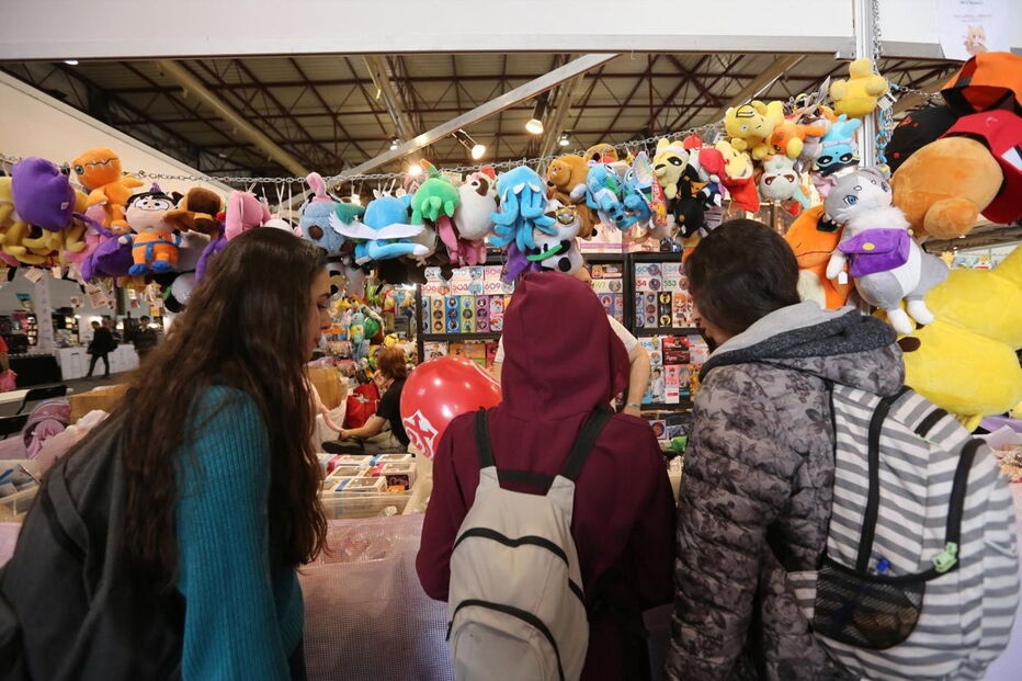 Fãs enchem Exponor no primeiro dia da Comic Con