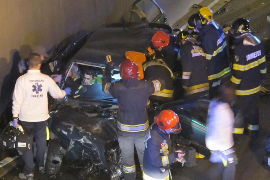 Choque em cadeia na cidade de Braga fez seis feridos, dois em estado grave