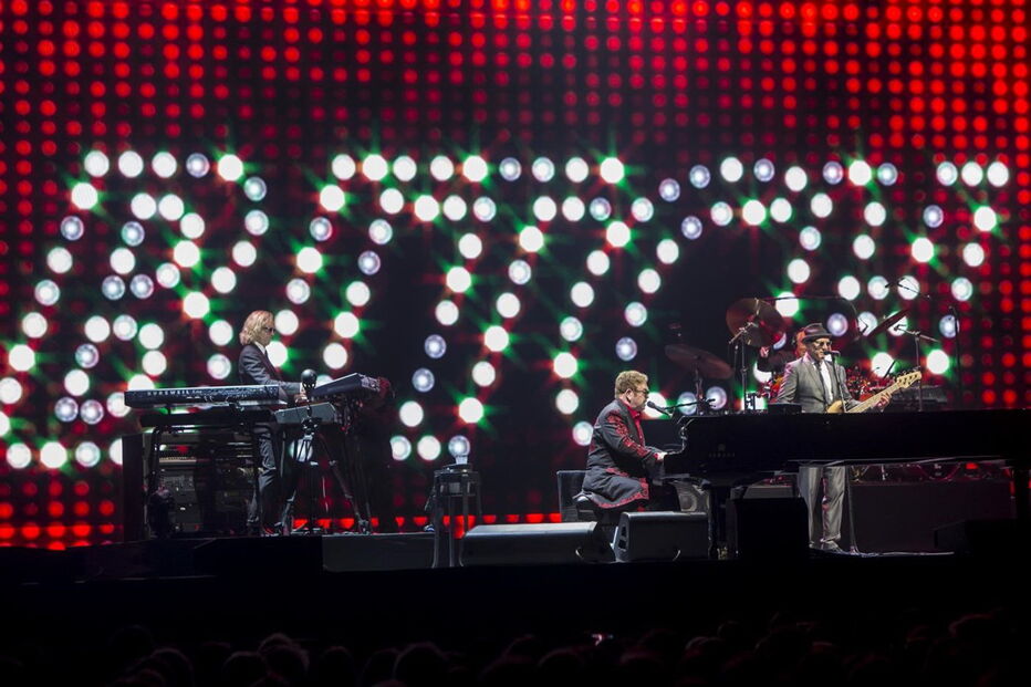 Milhares de portugueses esgotaram MEO Arena para ver Elton John