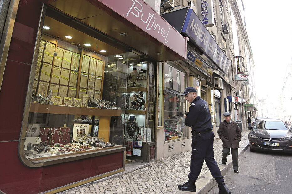 polícia, ourivesaria, baixa, lisboa, assalto