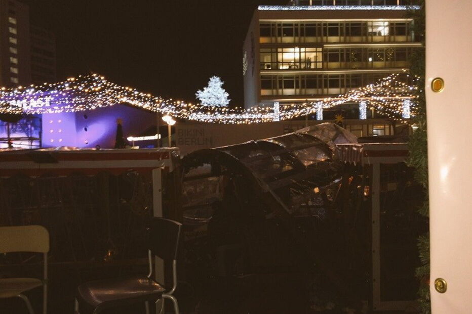 Berlim, Alemanha, colisão, mortes, feridos