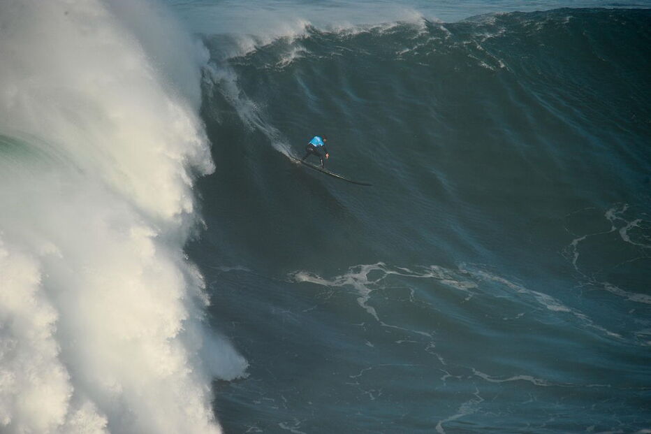  Especialistas em ondas gigantes competiram nas vagas da Nazaré
