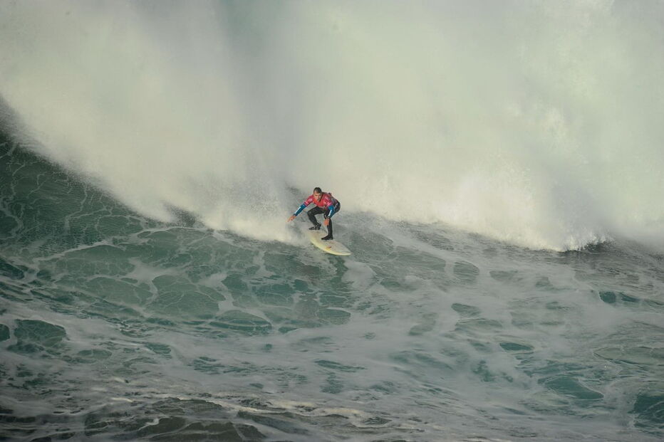  Especialistas em ondas gigantes competiram nas vagas da Nazaré