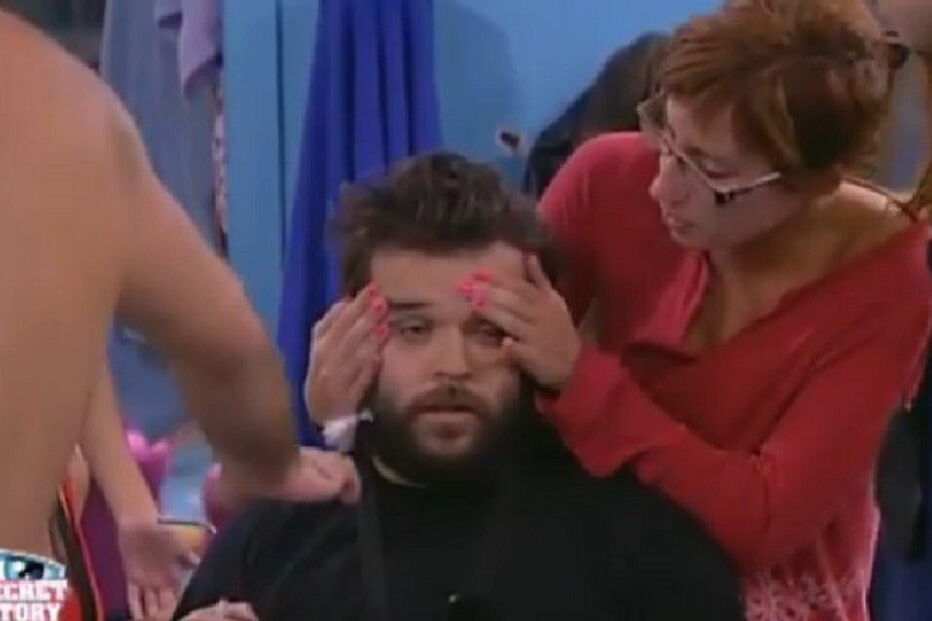 Entidade Reguladora para a Comunicação Social, ERC, TVI, Secret Story, Casa dos Segredos, Queluz, Teresa Guilherme, Wilson