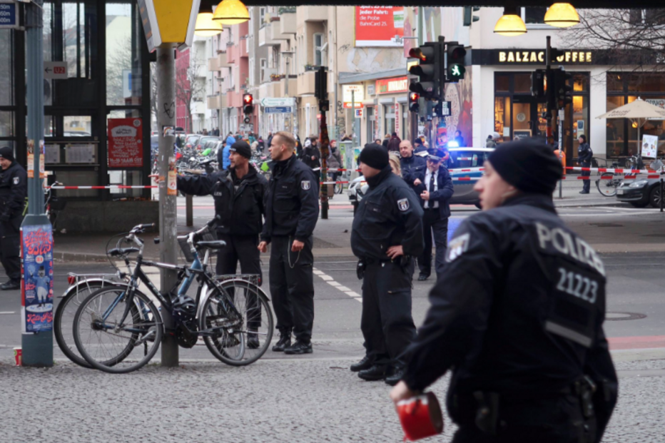 22-12-2016_14_47_09 berlim.png