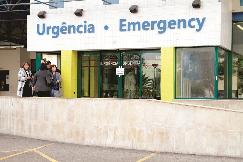 Faro, Portimão, Hospital Particular do Algarve, Hospital de Santa Maria, Cuidados Intensivos do Centro, Algarve, CHA, Carlos Godinho