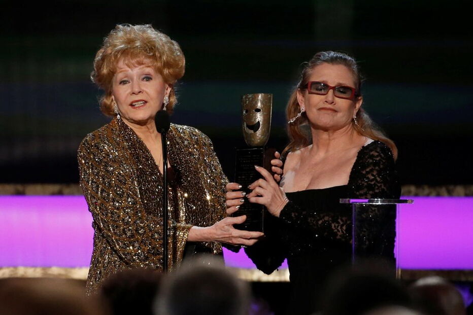 Debbie Reynolds, 84 anos, morreu vítima de um AVC um dia depois da filha, Carrie Fisher