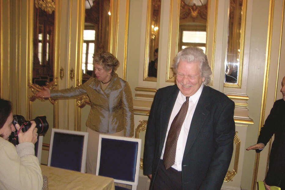 Isabel Pires de Lima, Bruce Bastin