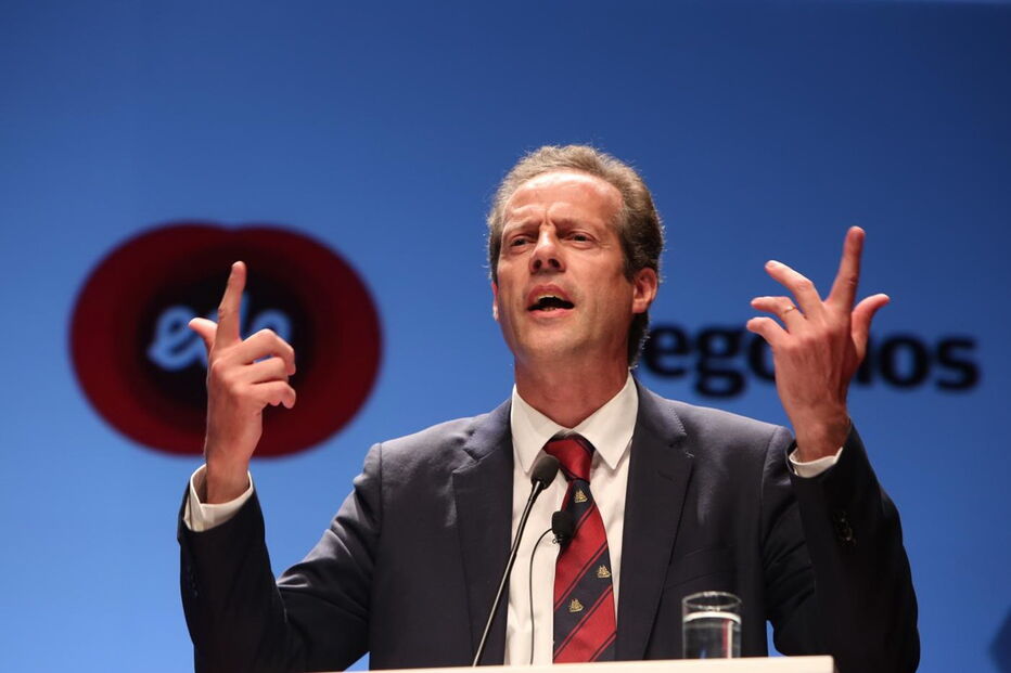 presidente da Câmara de Aveiro, Ribau Esteves, grupo Transdev, Cacia, Forte da Barra, São Jacinto, ETAC, Centro Coordenador de Transportes, Estação, CP, Gare Ferroviária de Aveiro, economia, negócios e finanças, transportes, questões sociais, política