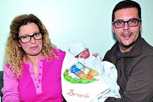 bebés, nascimento, ano novo,  Lisboa, Vila Franca de Xira, Porto, meninas, rapaz. 2017