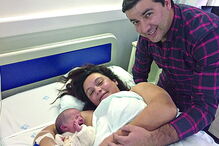 bebés, nascimento, ano novo,  Lisboa, Vila Franca de Xira, Porto, meninas, rapaz. 2017