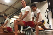 Cristiano e Cristianinho são inseparáveis