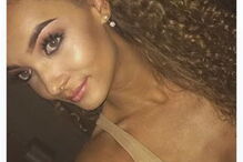 06-01-2017_17_40_04 gallery-1482425965-mocks-profiles-holly.jpg