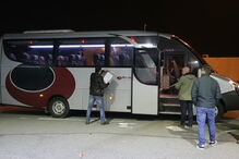 Autocarros da empresa de segurança 2045, que transportavam stewards que tinham estado no jogo Braga - Vitória de Guimarães foram atacados a tiro na estrada
