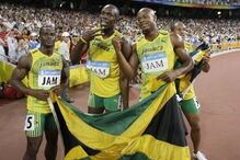 Nesta Castor acusou doping e fez os companheiros Usain Bolt, Michael Fratere, e Asafa Powell perder o ouro da estafeta