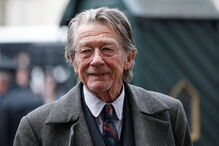 John Hurt fez mais de 200 filmes e séries de TV, ao longo de seis décadas